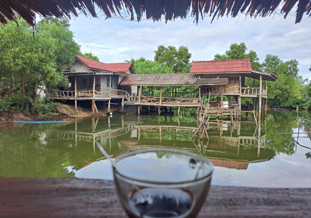 Ko Yao Hostel | Big Hug Home-Nok kao house