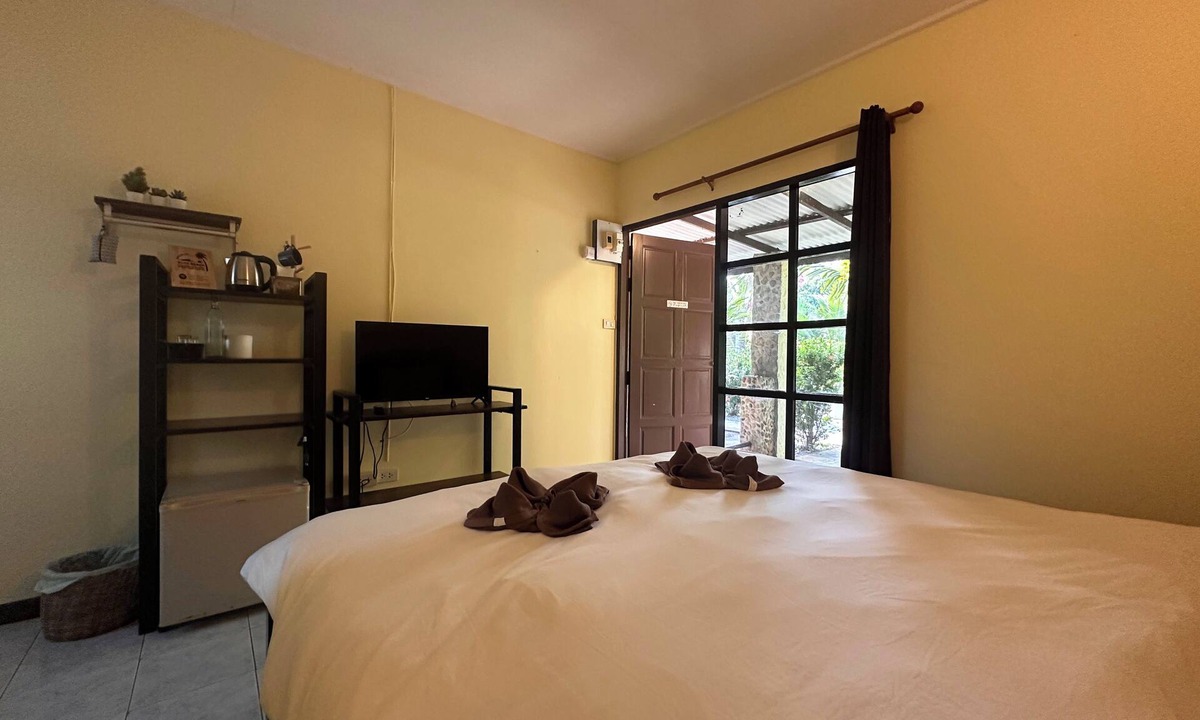 Sam Roi Yot Resort | Blue Beach Resort