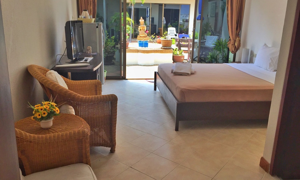 Nanai Road Hotel | Blue Sky Residence