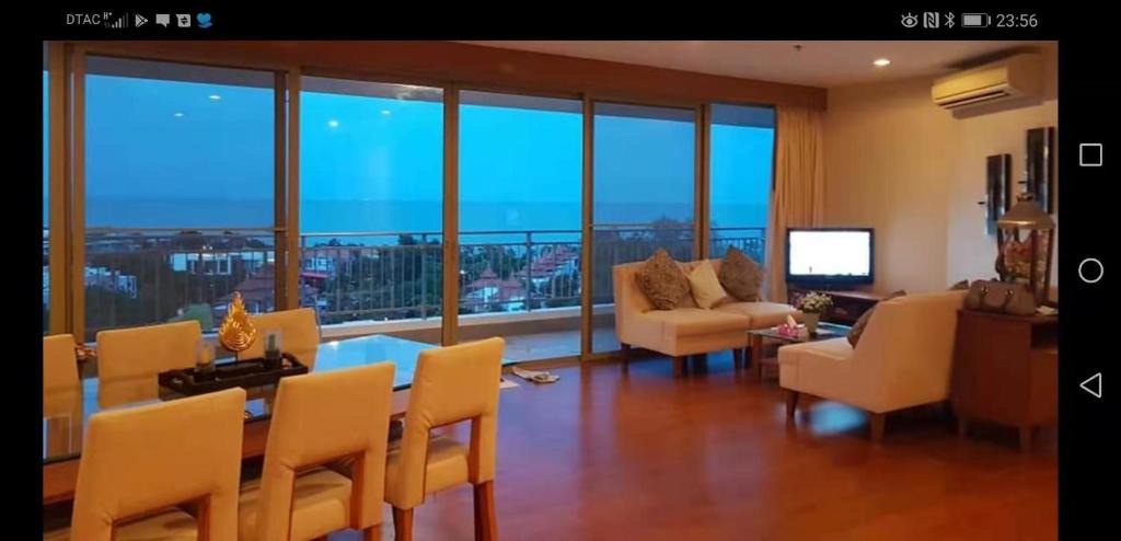 Hua Hin Apartment | Boathouse huahin boathouse by the sea
