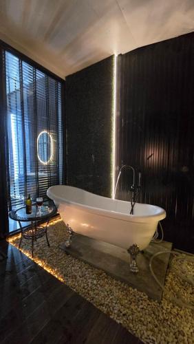 Betong Villa | bonheur house betong