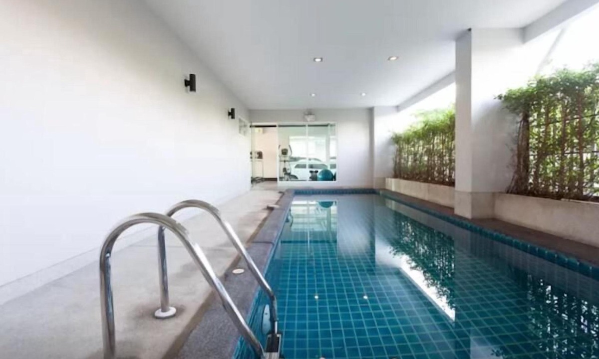 Hai Ya Apartment | Brand-new 1-bedroom near mall