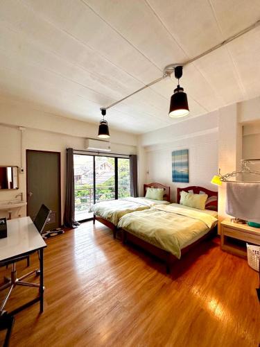 Khlong Toei Hotel | BT Fifty
