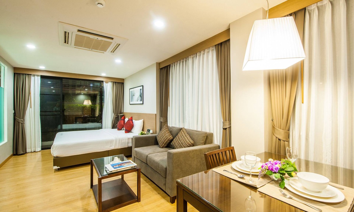 Tha Tum Hotel | Burgundy Residence