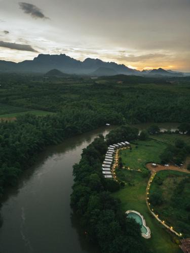 Sai Yok Resort | Chong khaep aingkwai resort Saiyok
