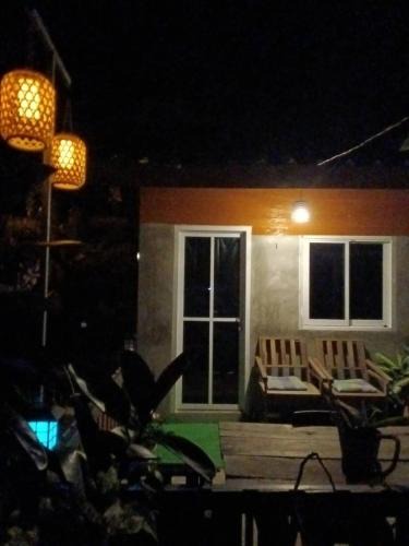 Thung Kha Ngok Apartment | Chonnapha Homestay