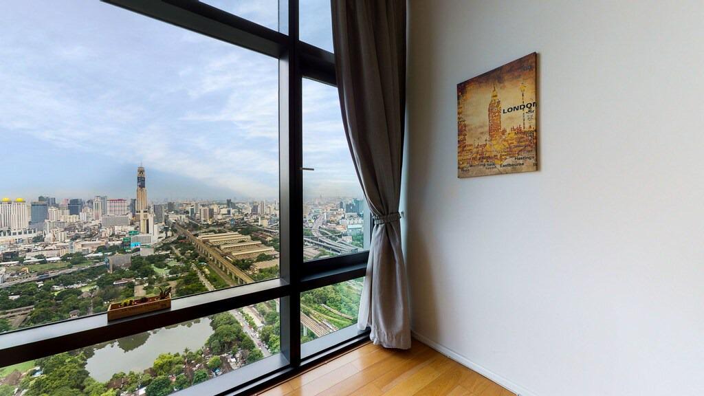 Makkasan Apartment | Circle Living Prototype 2 at MRT Petchaburi