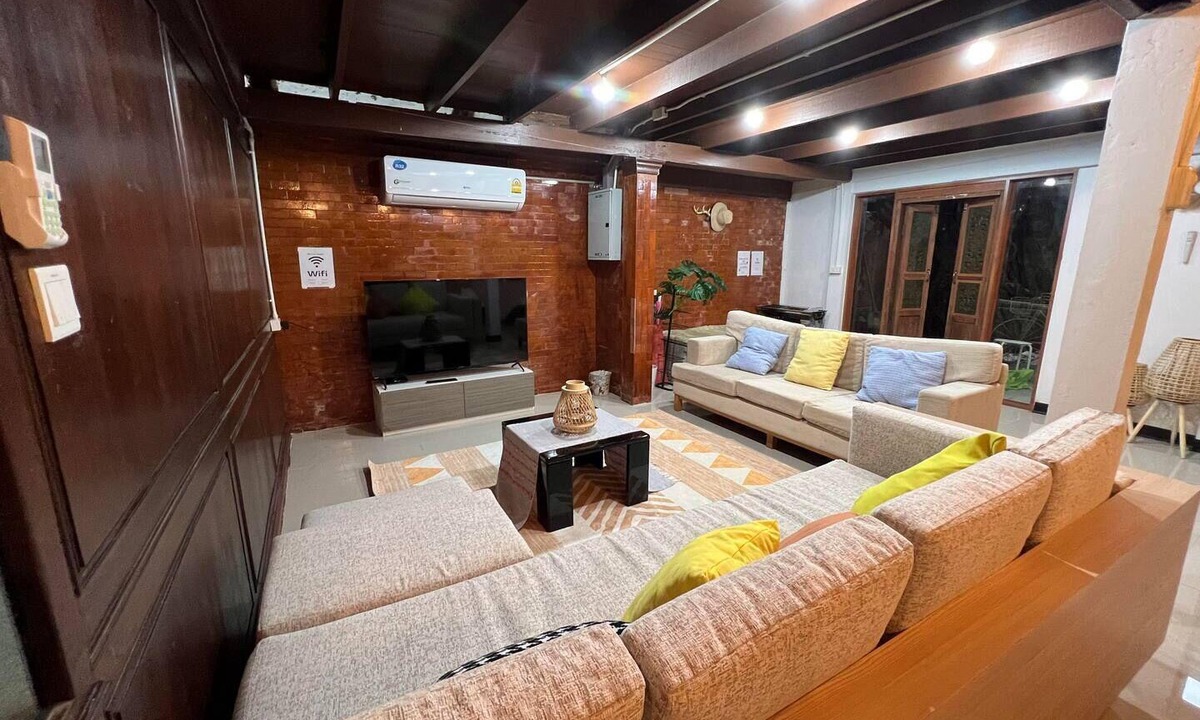 Si Phraya Apartment | CITY Center 5 BR cozy home, the famous TALAT NOI
