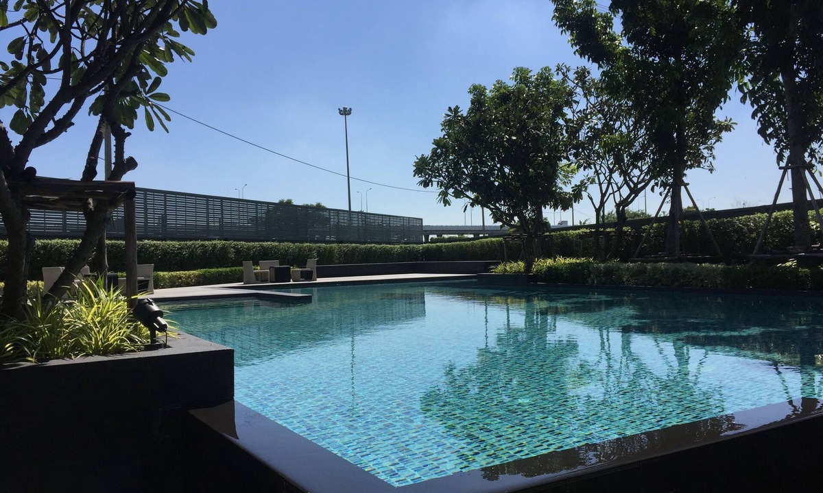 Prawet Apartment | Close to Suvarnabhumi Airport, Spacious modern studio with wifi, IPTV, Coffee