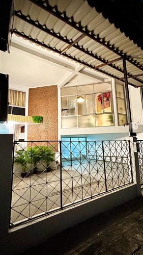 Nana Hostel | Coco House Sukhumvit 1, BTS ploenchit
