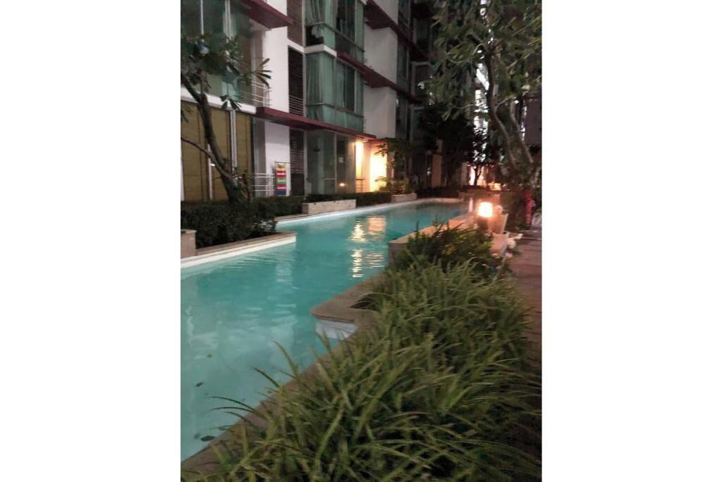 Nong Bon Condo | Condo with garden front near airport link&hospital