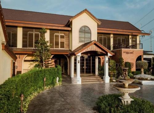 Rayong Hotel | CottagePine Rayong Resort&Cafe