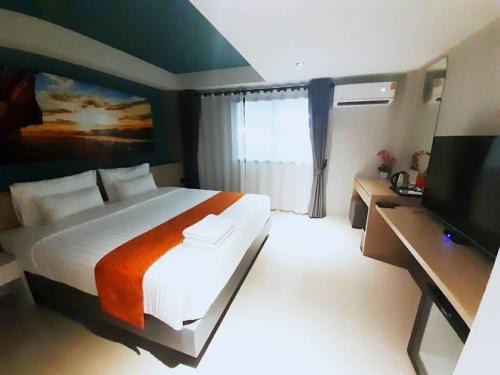 Phan Thong Hostel | D5 Gold Hotel สาขาหนองกะขะ