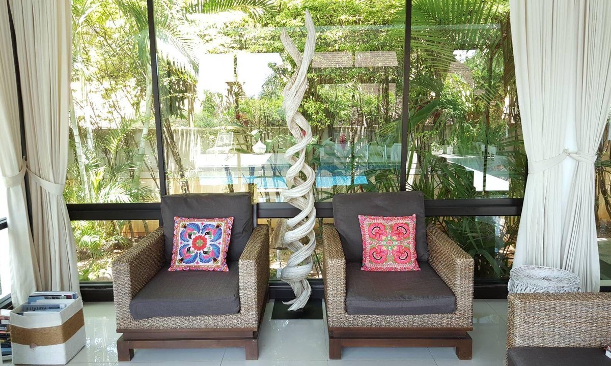 Wang Pong Villa | Designer Villa with Mountain View near Beach