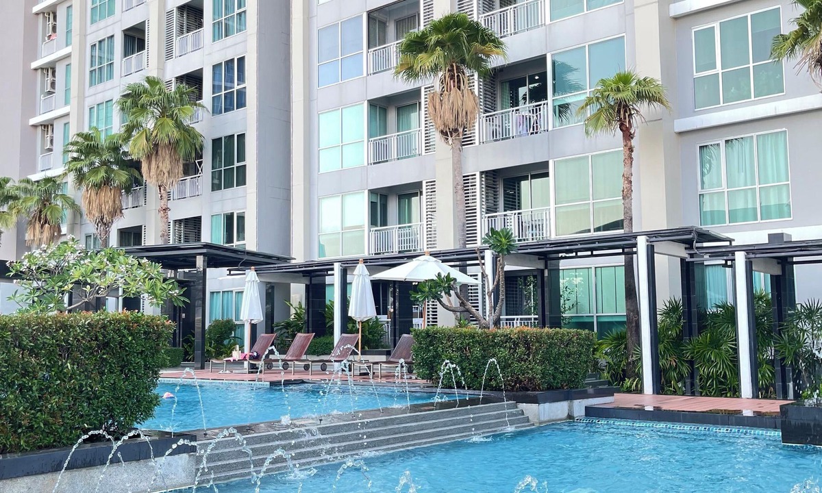 Samsen Nok Apartment | Downtown Loft Living Condos