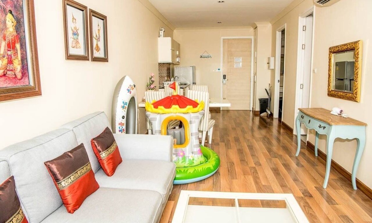 Khao Takiab Apartment | E609 Spacious 3-bedroom apartment in terrific with Playground near Beach