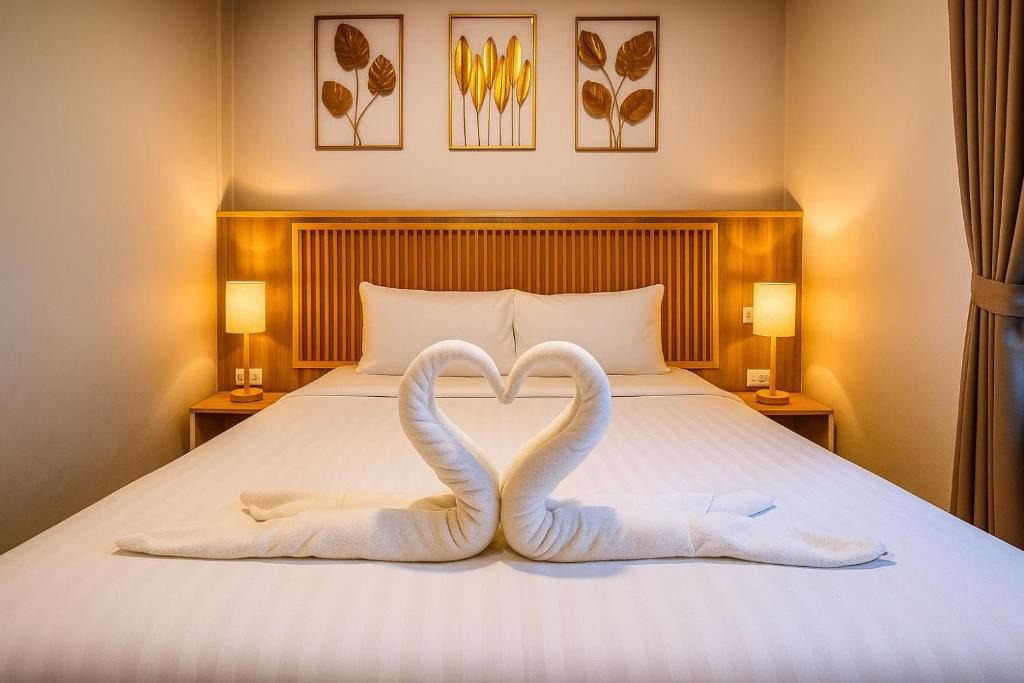 Baan Tai Hostel | Eclipse Hostel and Bar