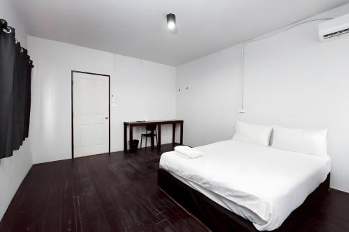 Wat Bowon Niwet Apartment | Eve Room Khaosan - ข้าวสาร