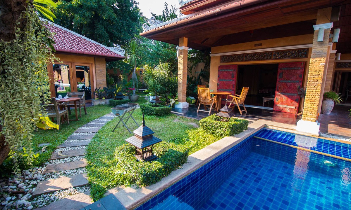 South Pattaya Villa | Exclusive Balinese 7BR Villa for rent