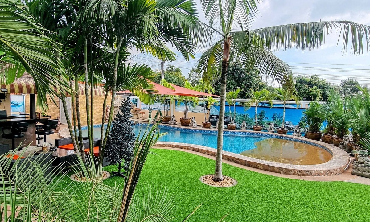 Na Kluea Villa | 🌟✨ Experience luxury redefined at Rosewood Paradise Pool Villa! ✨ 12-18 guests