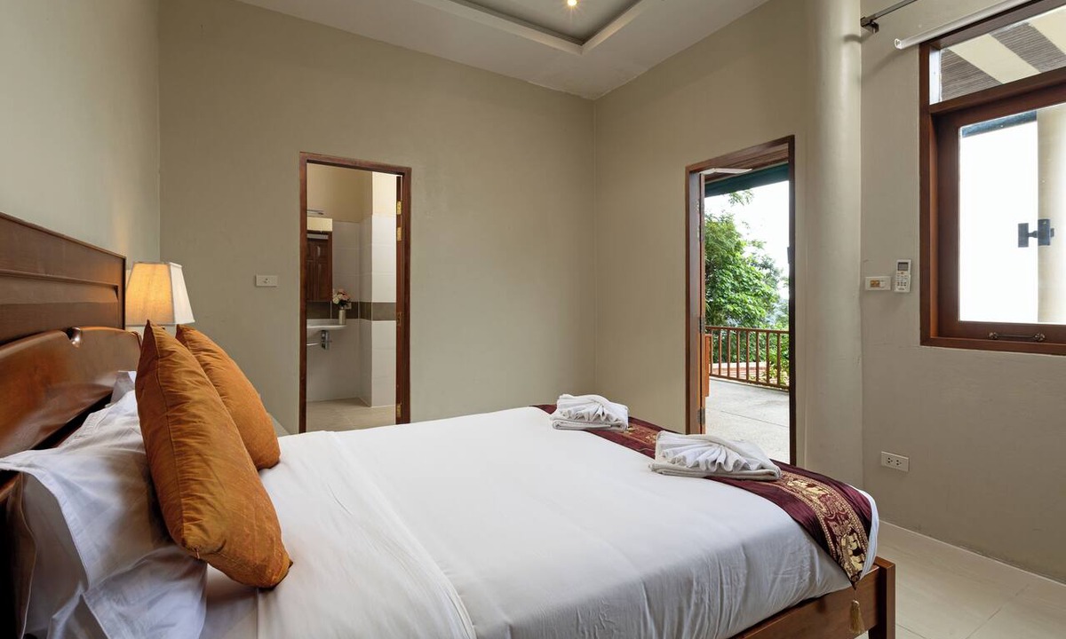 Nanai Road Villa | Family-Friendly Getaway Close to Attractions, Stunning views of Ocean and Patong
