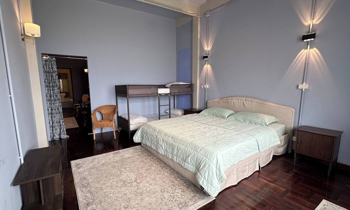 Wang Burapha Phirom House | Family Room near Chinatown