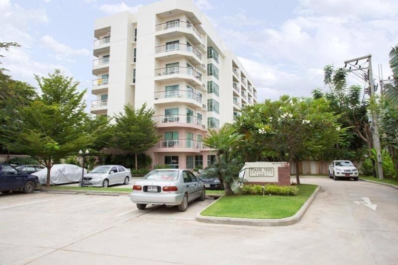 Hua Hin Apartment | Flame Tree Residence by Patcha
