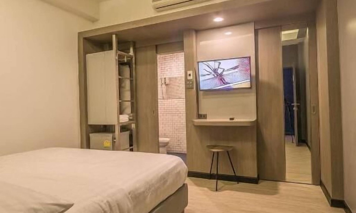 Nai Mueang Hotel | Future Place Mansion Ubon