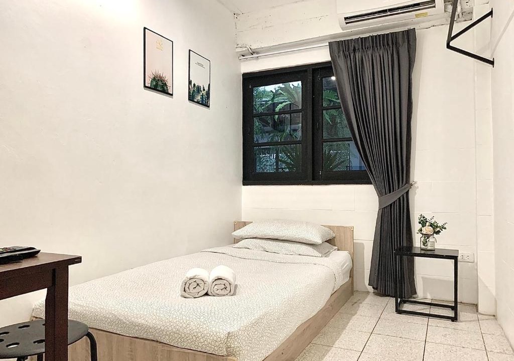 Bang Na Hotel | Gfeel Hostel