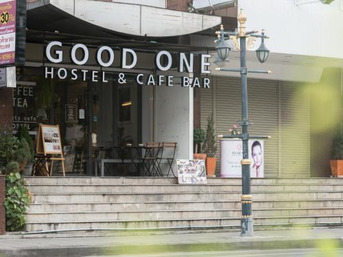 Silom Hostel | Good One Poshtel & Cafe Bar