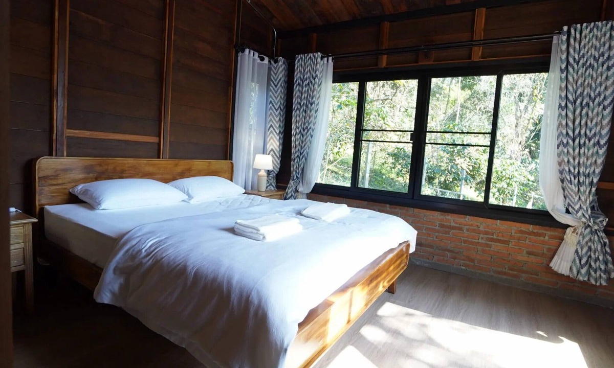 Doi Saket Hotel | Goodvibes Cabins Chiang Mai