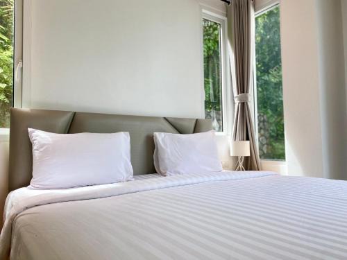 Kamala Apartment | Grand Kamala Falls C3-9 Condo 2 Bedroom Moutain View
