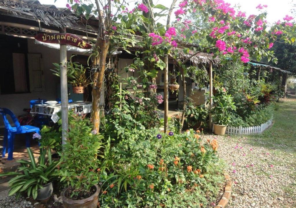 Grandma Sangkhlaburi | Sangkhla Buri