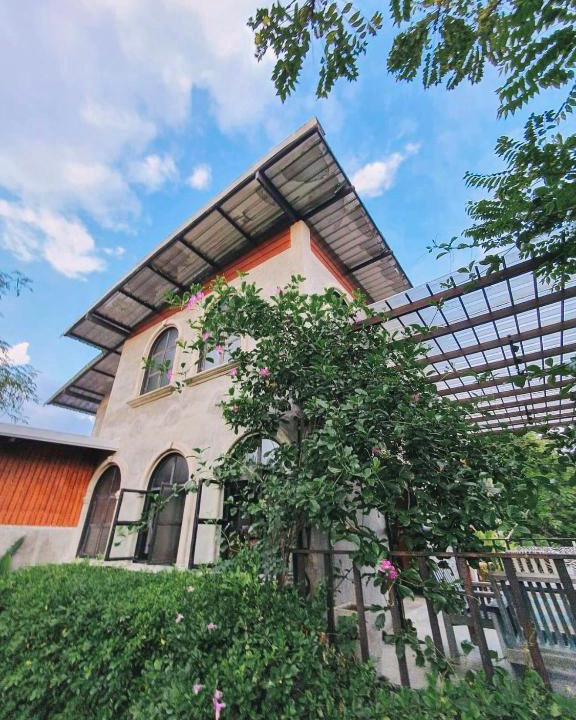 Hot Resort | Hip Home at Hod