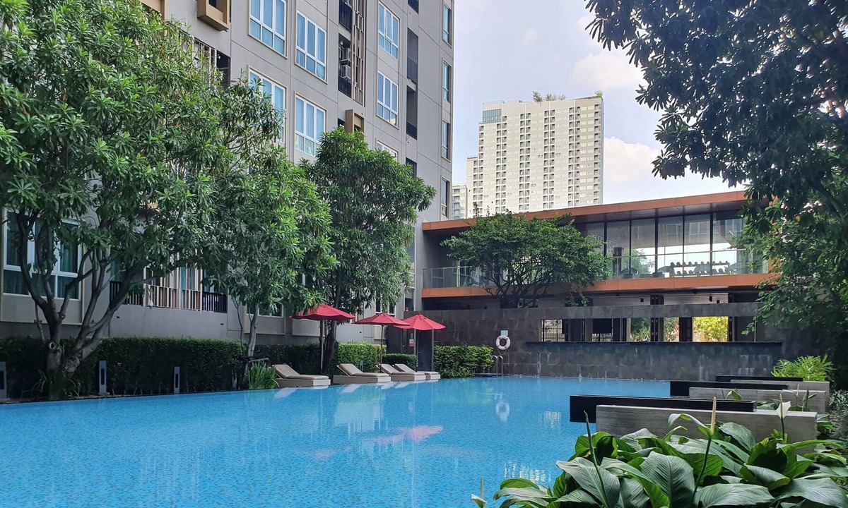 Bang Kho Condo | Home away from home (5 mins walk to BTS)