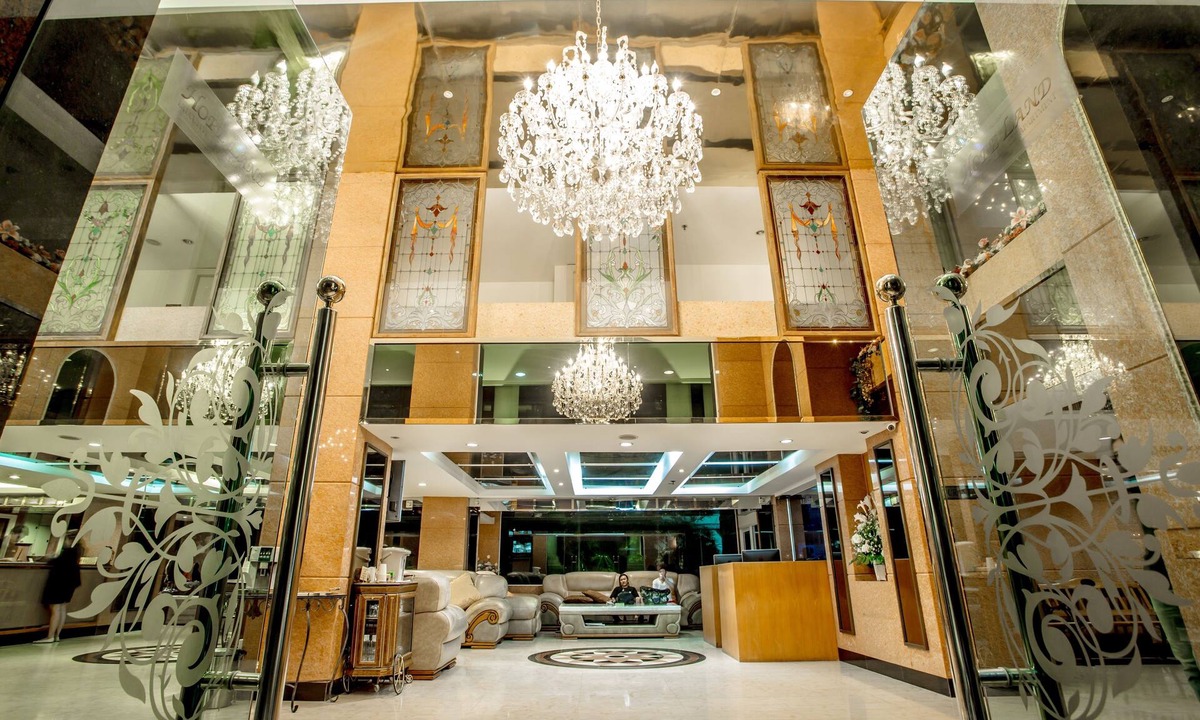 Bangkok Central Business District Hotel | Hope Land Hotel Sukhumvit 24