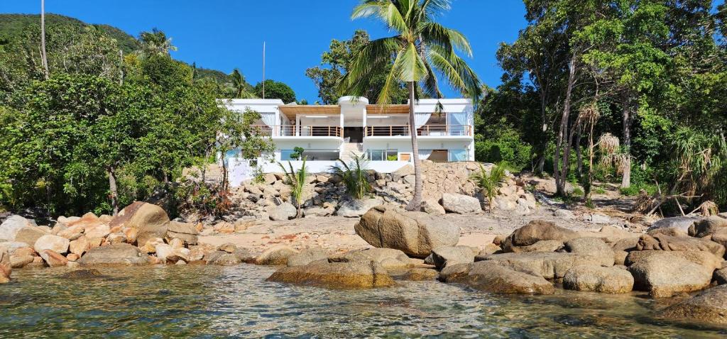 Chaloklum Villa | Hortensia Villa