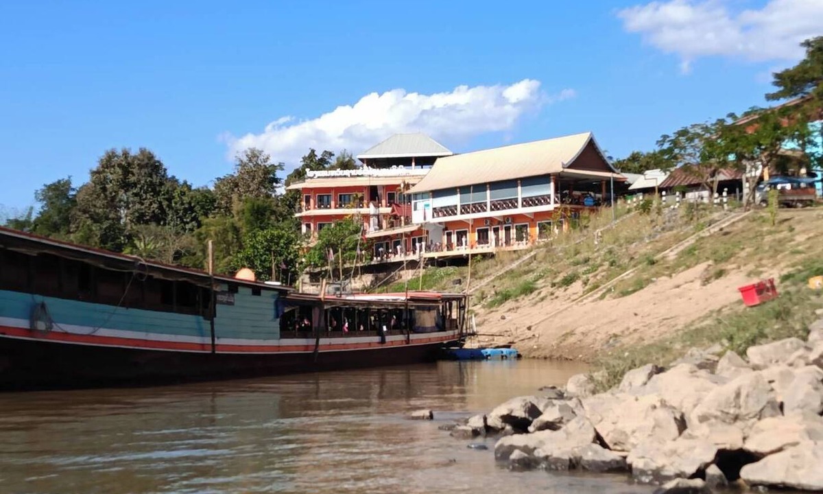 Bokeo Province Hotel | Houayxai Riverside Phonevichith Hotel