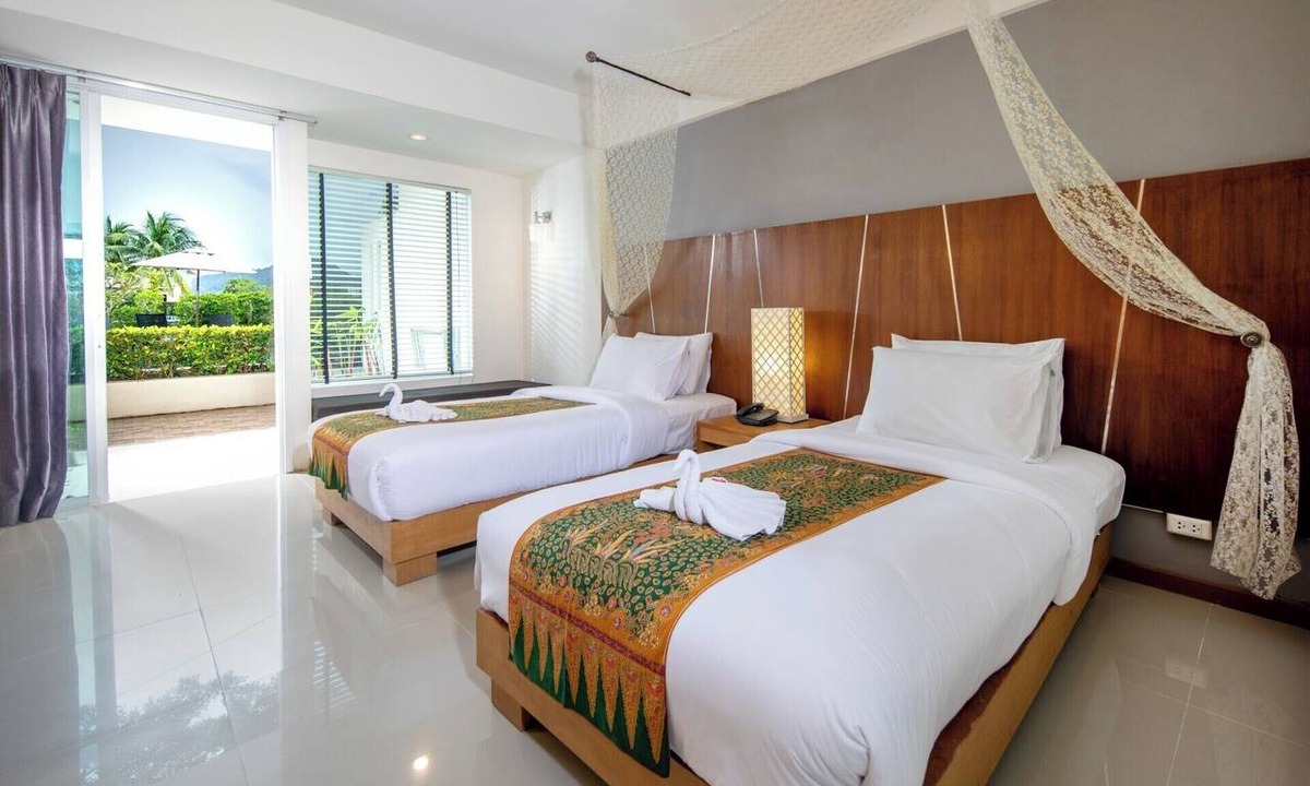 Thep Kasattri Hotel | Impress Resort