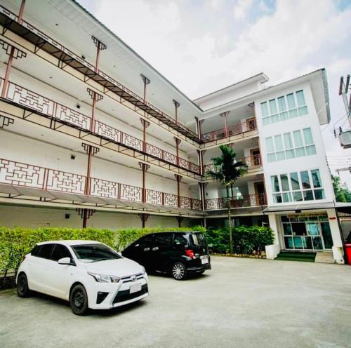 Wat Ket House | INN Kham Apartment