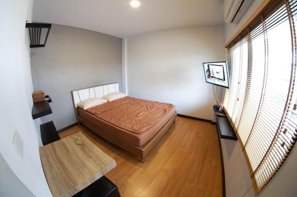 Khlong San Hostel | Inn Trog And Inn Soi