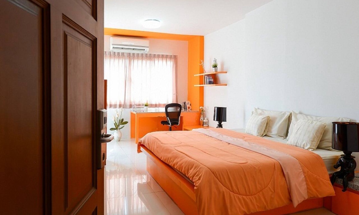 Thon Buri Hotel | Int Place