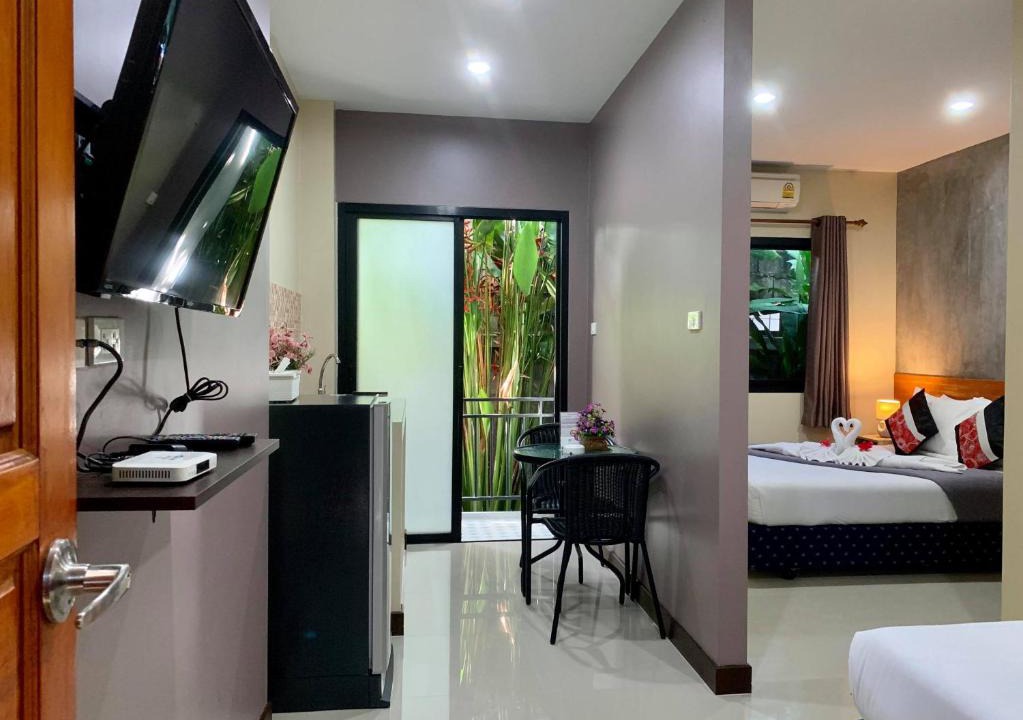Bang Tao Apartment | Isayarada Apartment