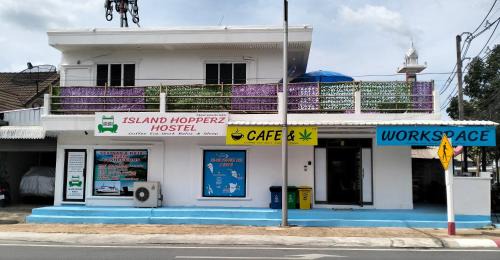 Na Thon Hostel | Island Hopperz Hostel Cafe Workspace Buds
