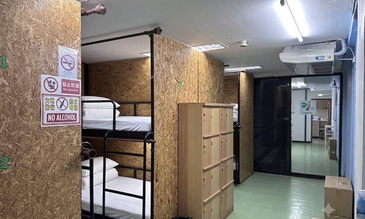 Old City Hostel | J cafe & hostel