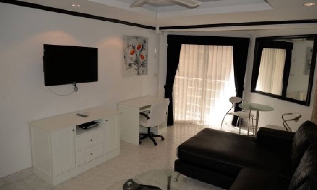 South Pattaya Condo | Jomtien Beach Condominium 6th floor apartment
