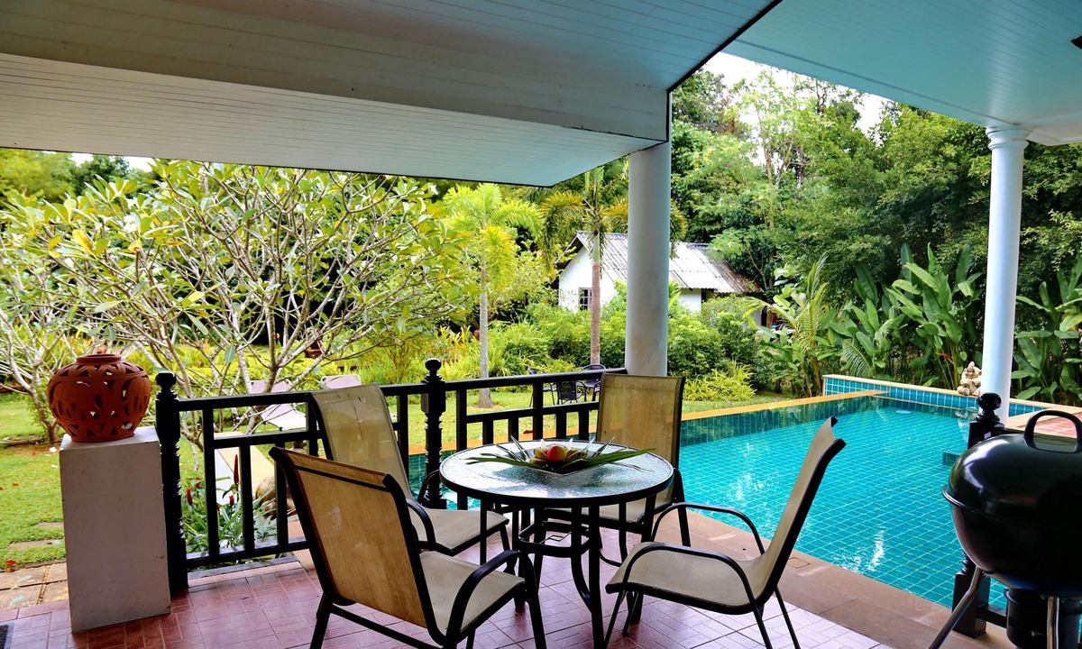 Ko Chang House | K Chang 6 BR Sea View Villa w /Pool