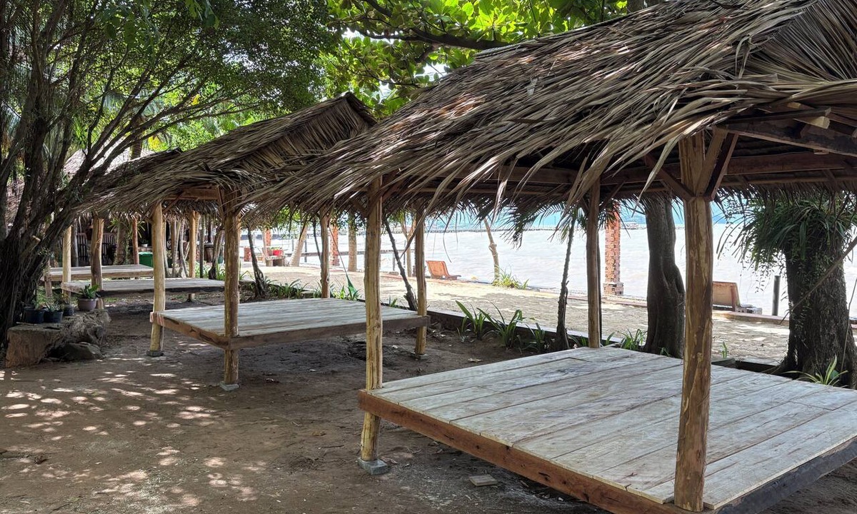 Krong Kaeb Hotel | Kep Ocean Resort