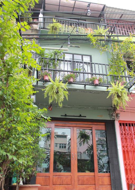 Wat Sam Phraya Hostel | Klong House