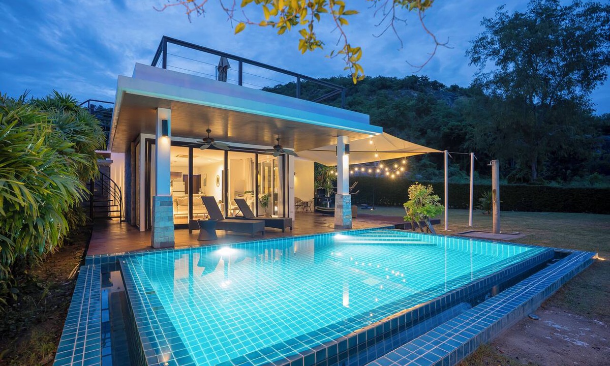 Khao Tao Villa | KUMO 2BR Ocean View Pool - Rooftop